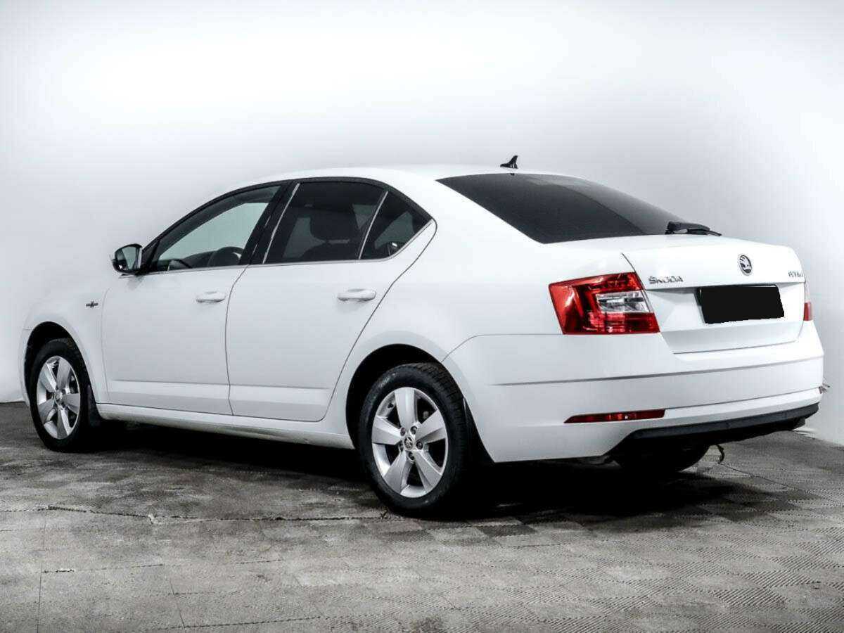 Skoda Octavia с пробегом — 2020 год. Фото: #4