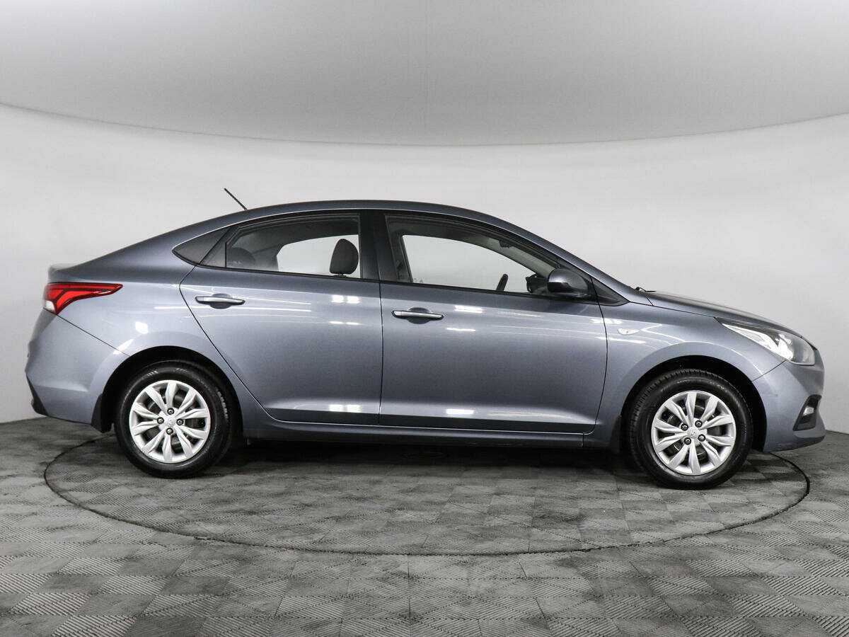 Hyundai Solaris с пробегом — 2018 год. Фото: #3
