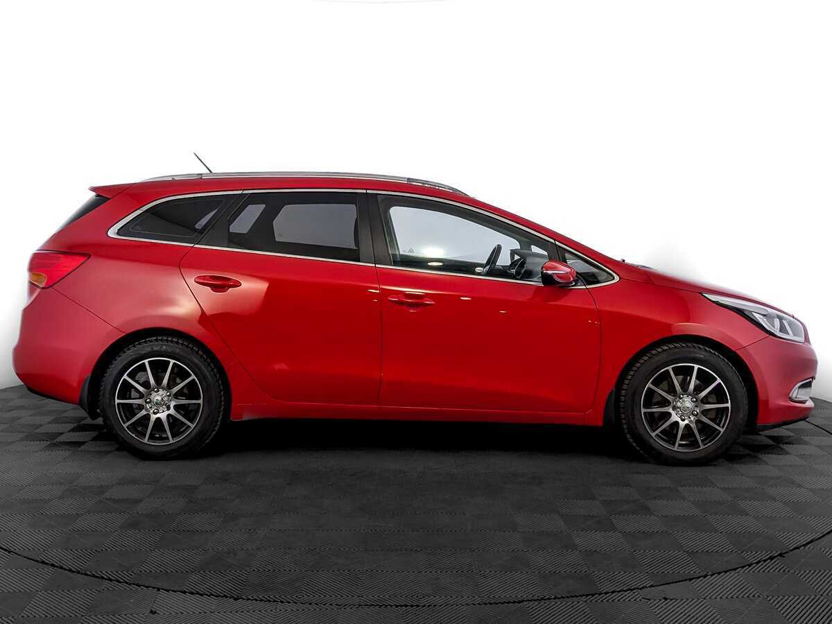 Kia Ceed с пробегом — 2014 год. Фото: #3