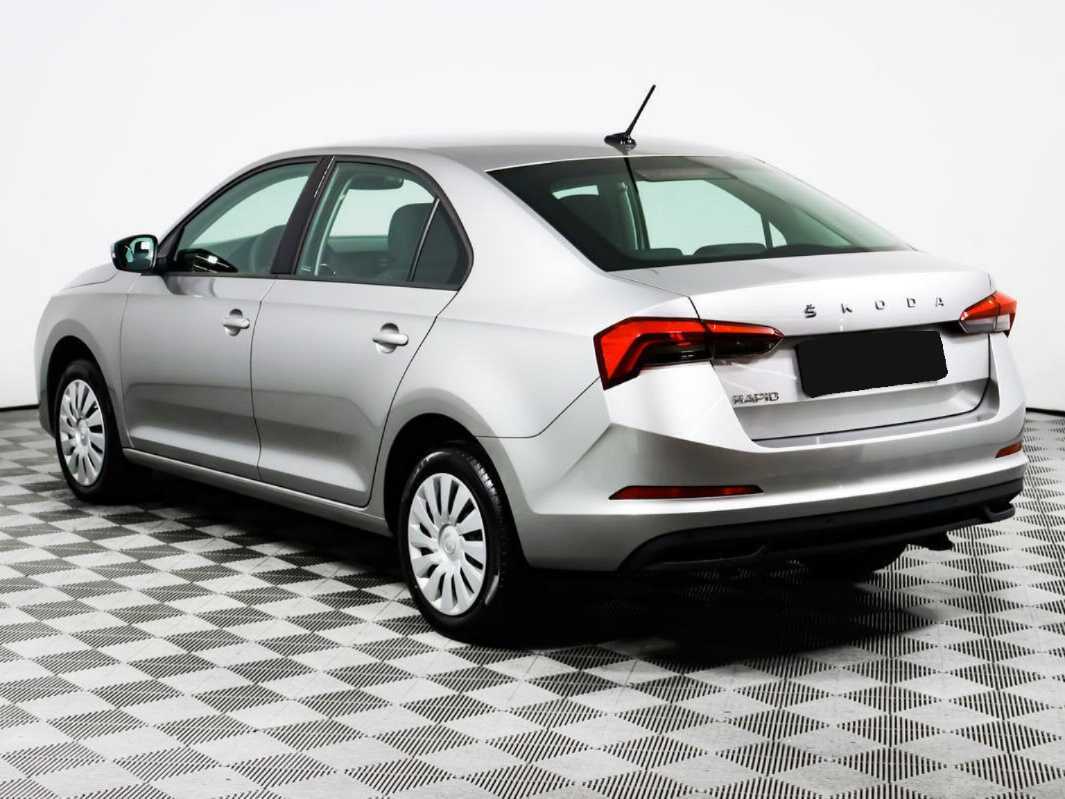 Skoda Rapid с пробегом — 2020 год. Фото: #6