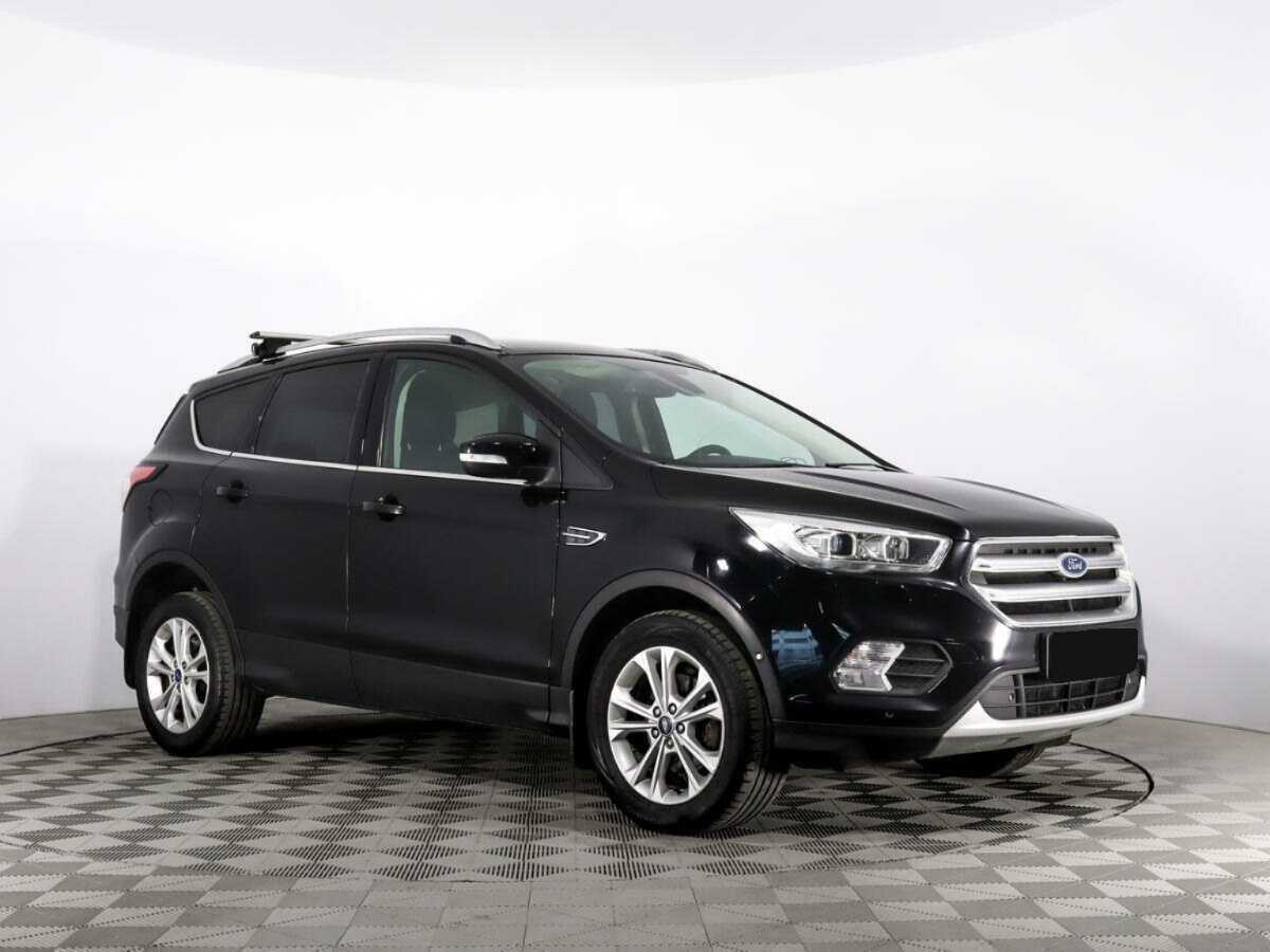 Ford Kuga с пробегом — 2017 год. Фото: #2