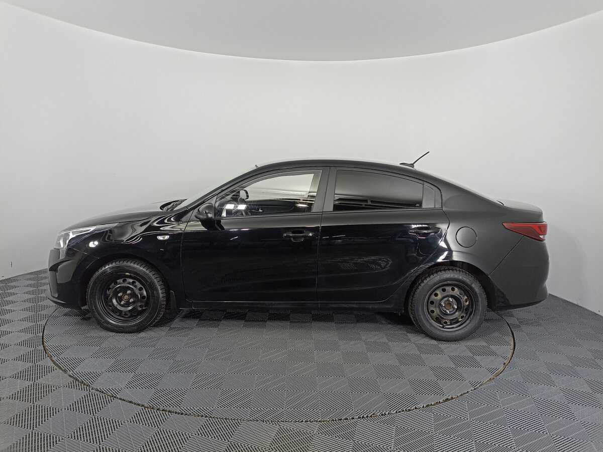 Kia Rio с пробегом — 2021 год. Фото: #7