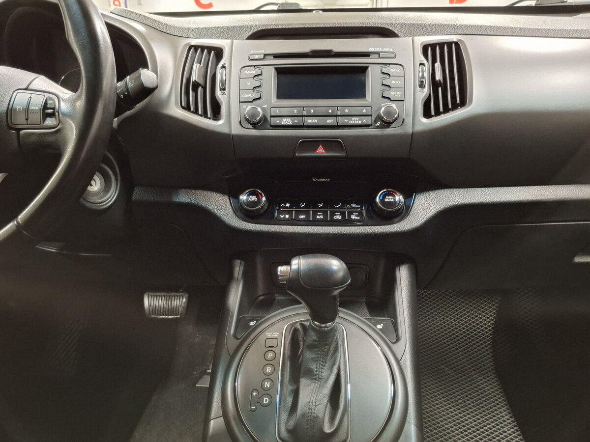 Kia Sportage с пробегом — 2012 год. Фото: #14