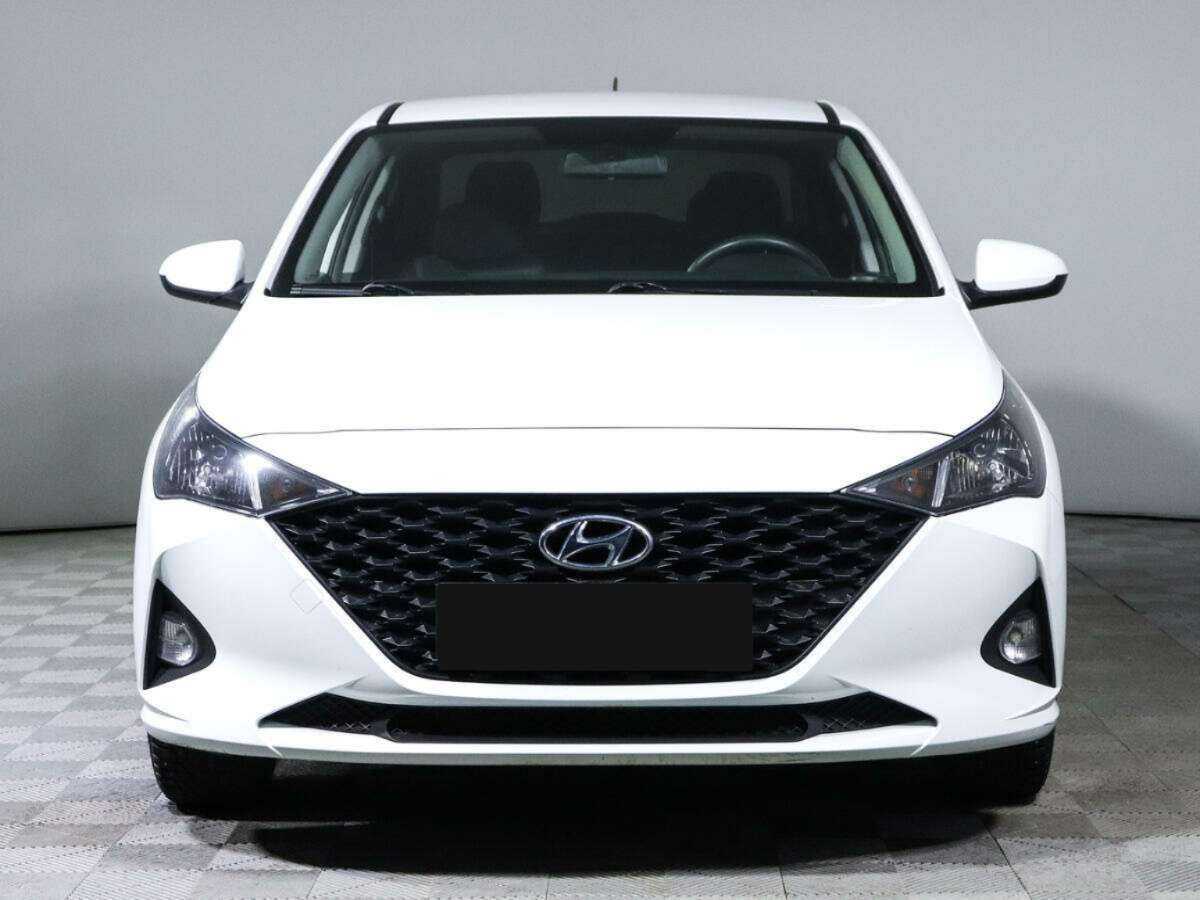 Hyundai Solaris с пробегом — 2020 год. Фото: #1
