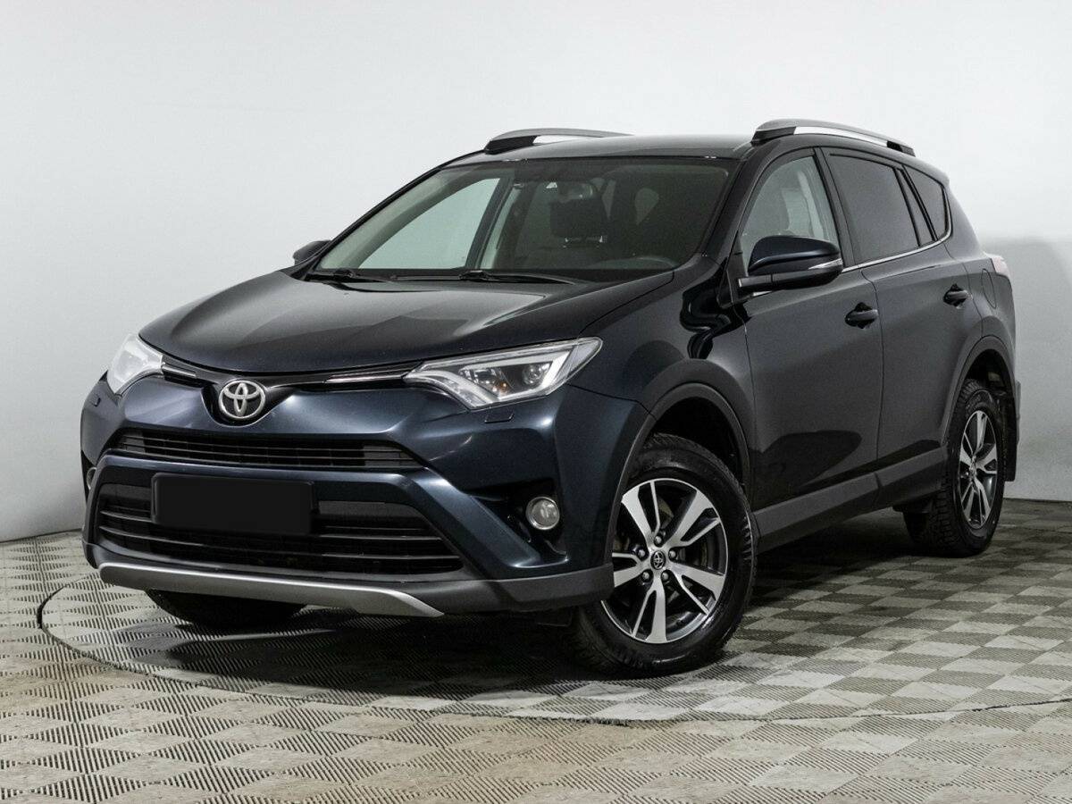 Toyota RAV4 с пробегом — 2018 год. Фото: #0