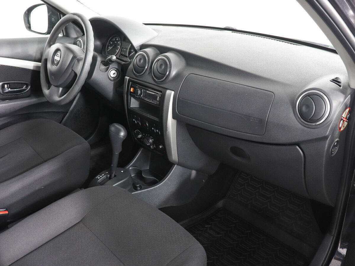 Nissan Almera с пробегом — 2014 год. Фото: #4