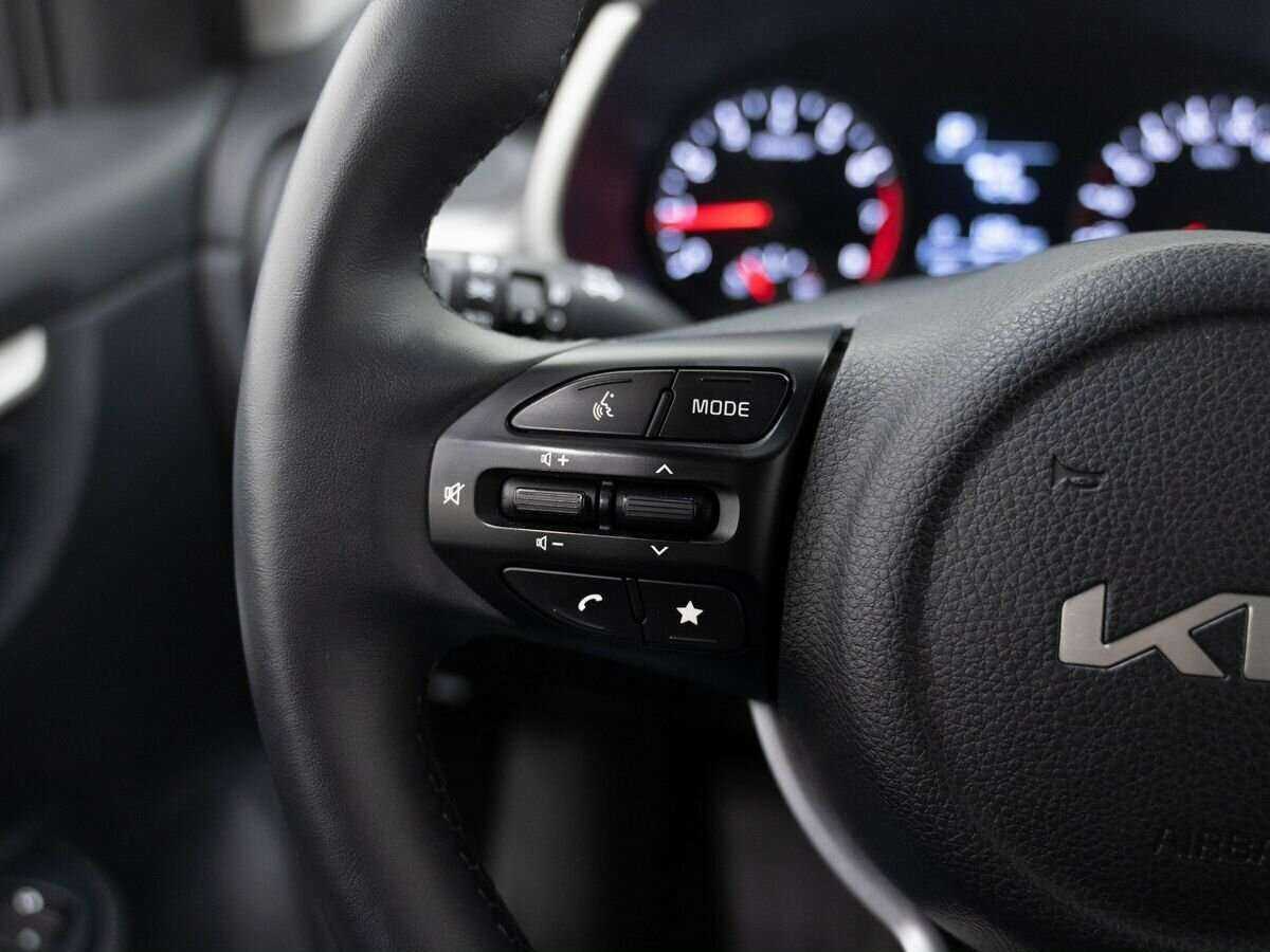 Kia Rio с пробегом — 2022 год. Фото: #18