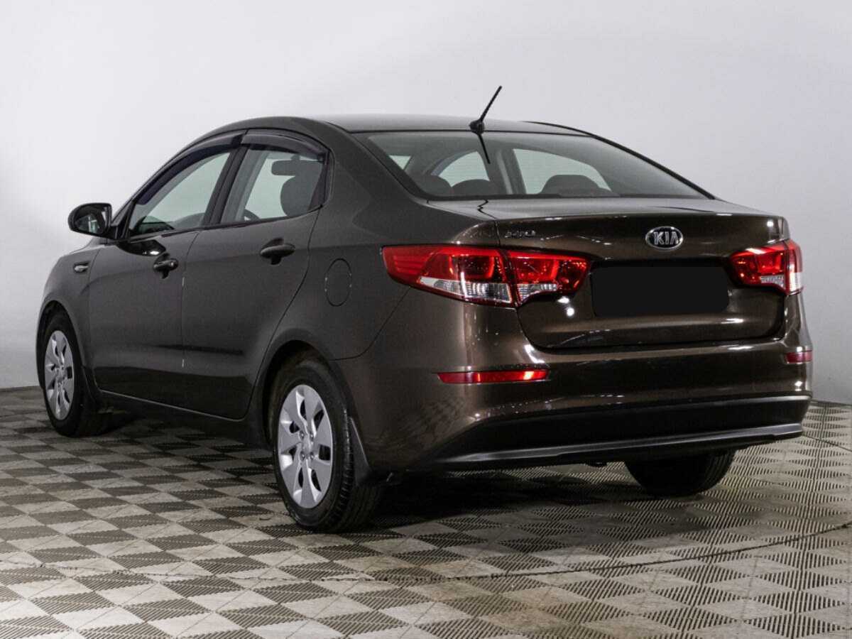 Kia Rio с пробегом — 2016 год. Фото: #6
