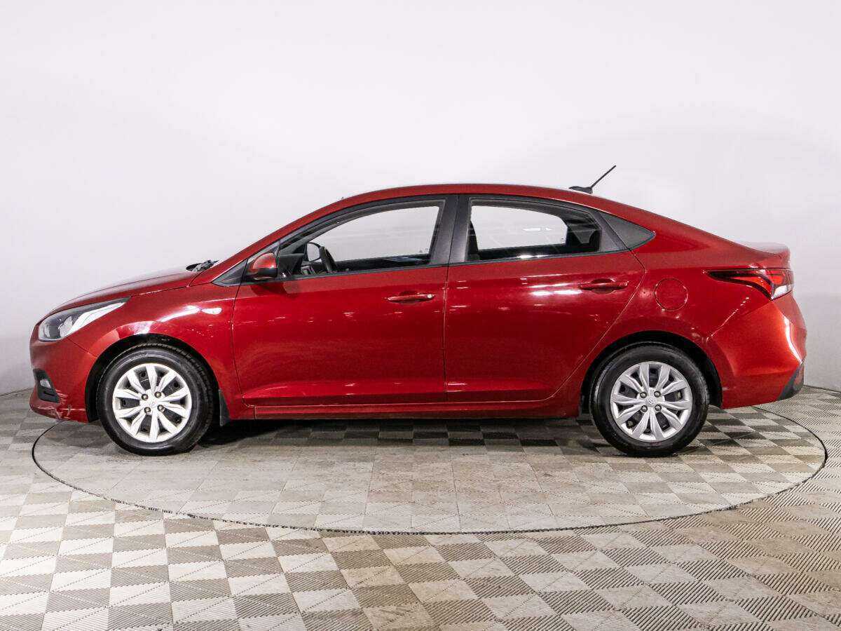 Hyundai Solaris с пробегом — 2019 год. Фото: #7