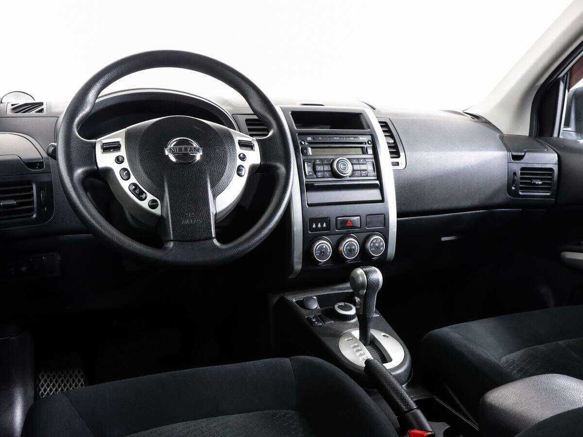 Nissan X-Trail с пробегом — 2012 год. Фото: #8