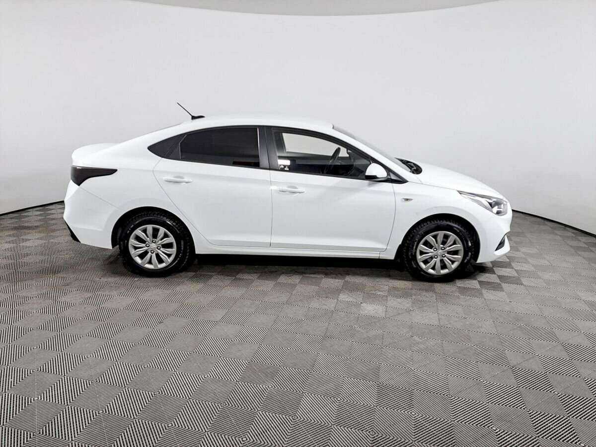 Hyundai Solaris с пробегом — 2019 год. Фото: #3
