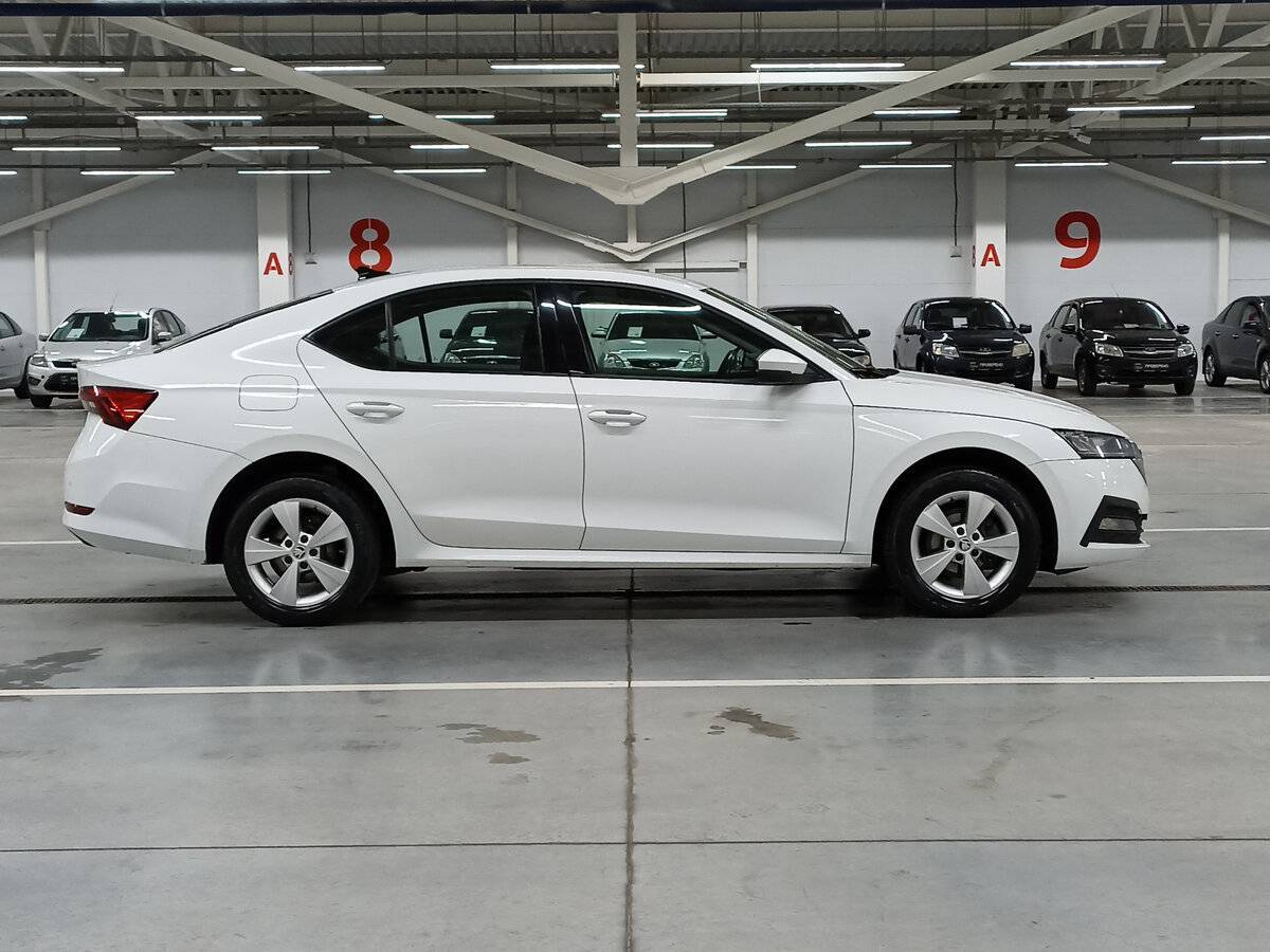 Skoda Octavia с пробегом — 2021 год. Фото: #3