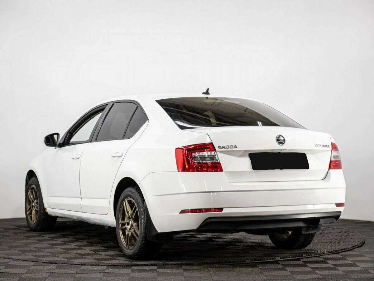 Skoda Octavia с пробегом — 2017 год. Фото: #3
