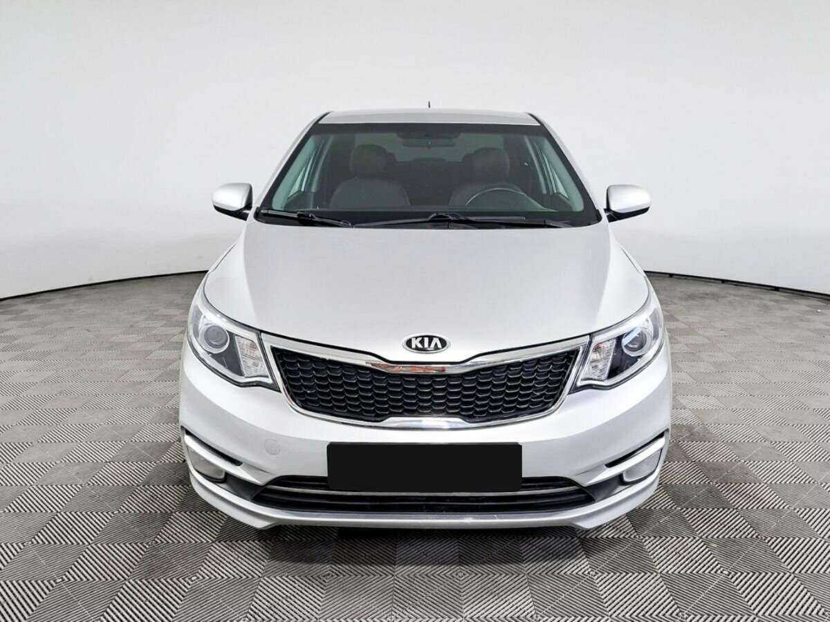 Kia Rio с пробегом — 2017 год. Фото: #1