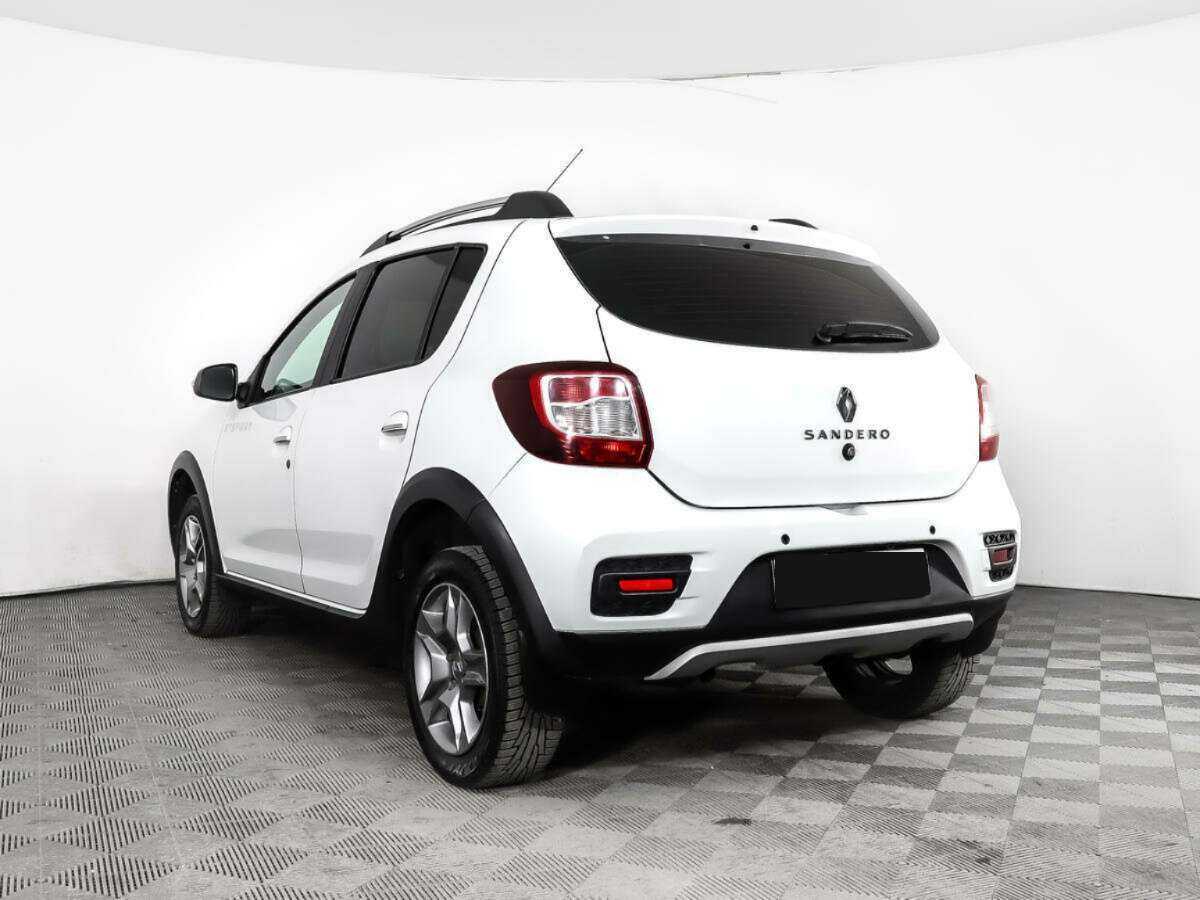Renault Sandero с пробегом — 2020 год. Фото: #6