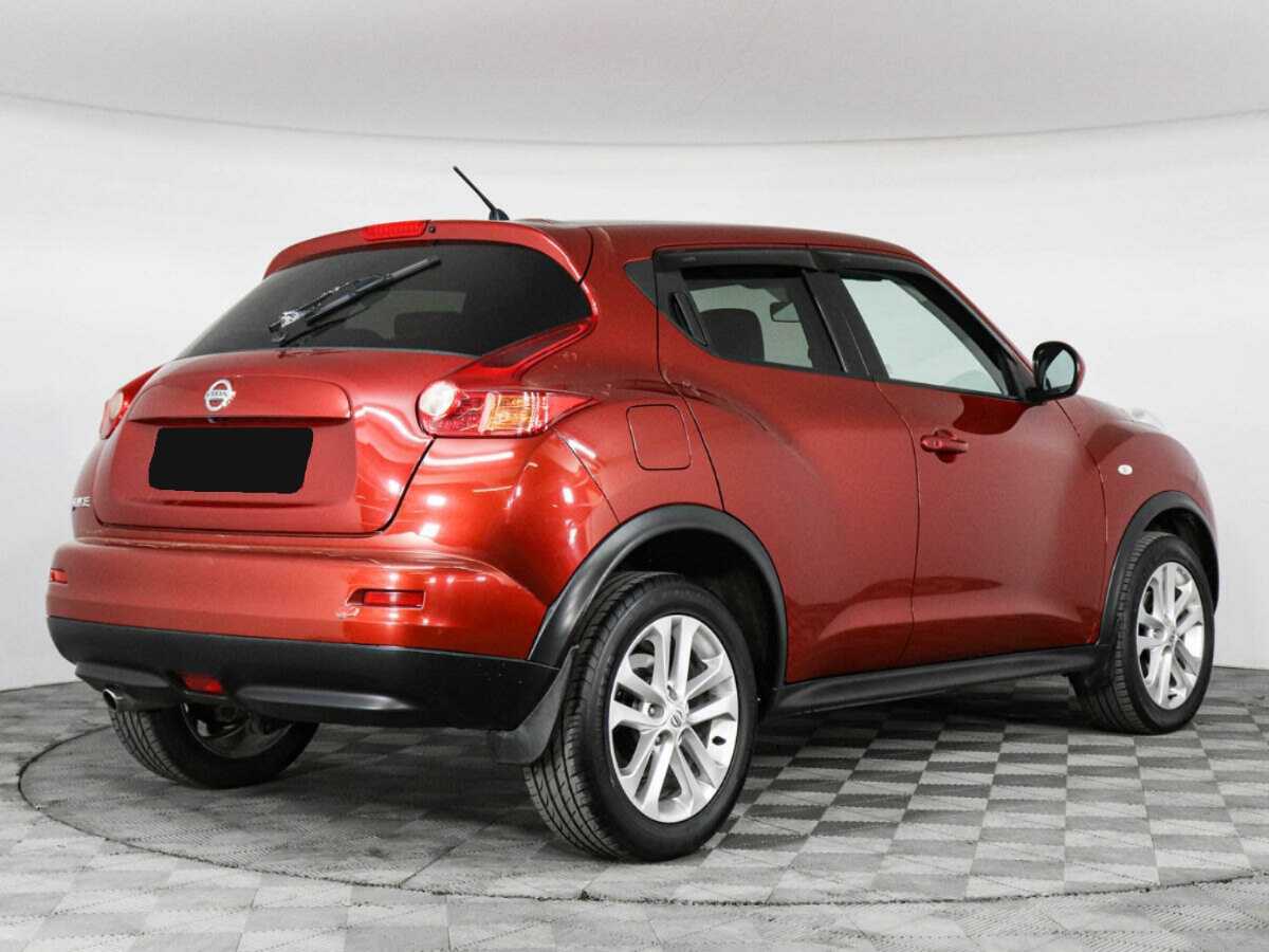 Nissan Juke с пробегом — 2012 год. Фото: #4