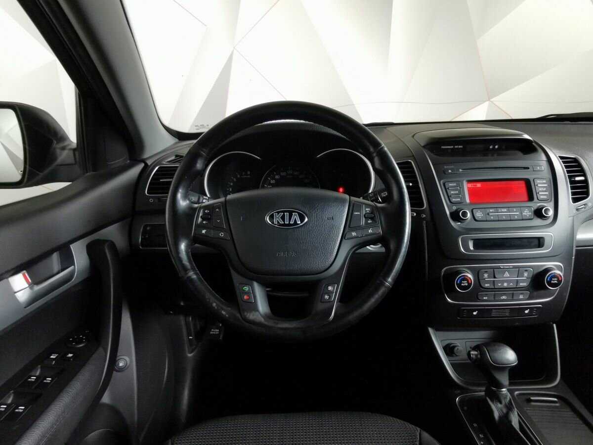 Kia Sorento с пробегом — 2014 год. Фото: #14