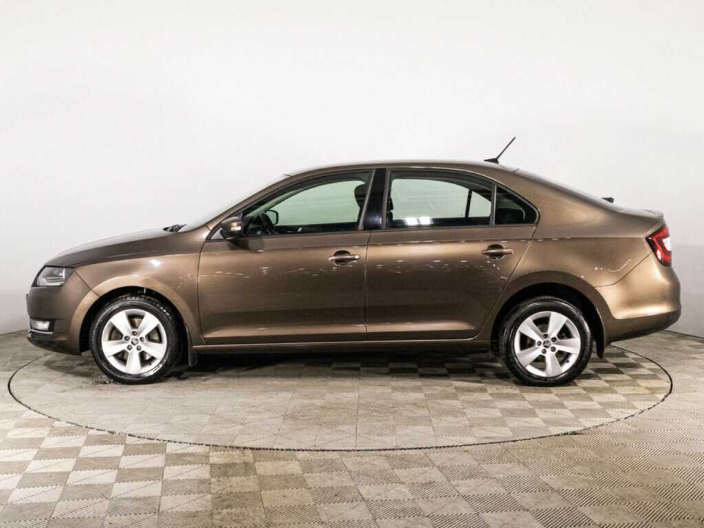 Skoda Rapid с пробегом — 2018 год. Фото: #7