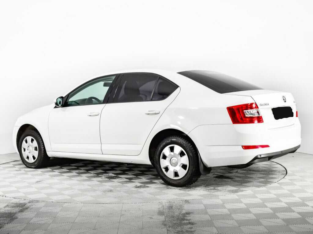 Skoda Octavia с пробегом — 2014 год. Фото: #6