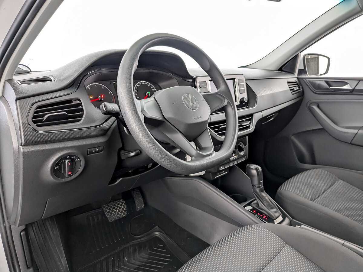 Volkswagen Polo с пробегом — 2020 год. Фото: #13