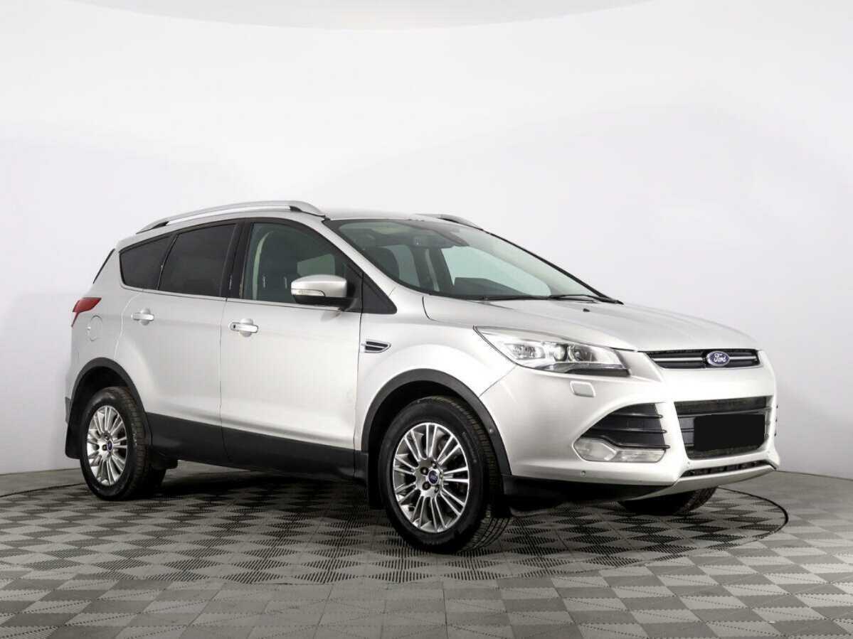 Ford Kuga с пробегом — 2014 год. Фото: #2