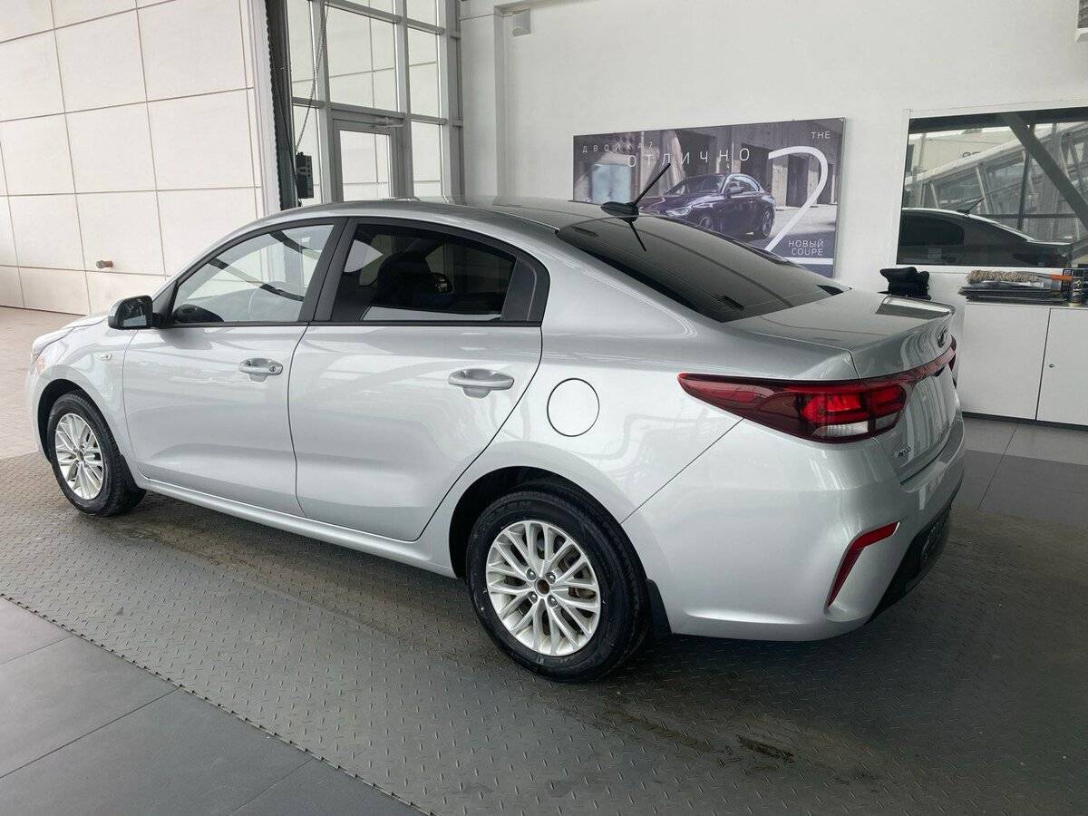 Kia Rio с пробегом — 2020 год. Фото: #6
