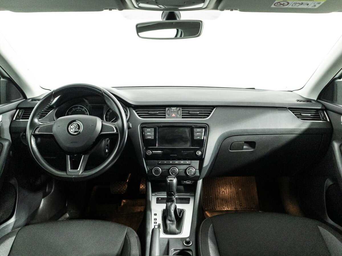 Skoda Octavia с пробегом — 2019 год. Фото: #12