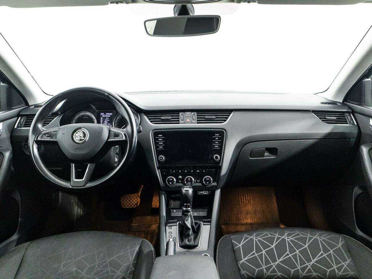Skoda Octavia с пробегом — 2019 год. Фото: #12