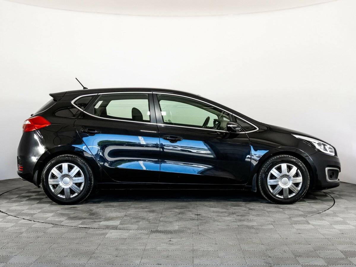 Kia Ceed с пробегом — 2015 год. Фото: #3