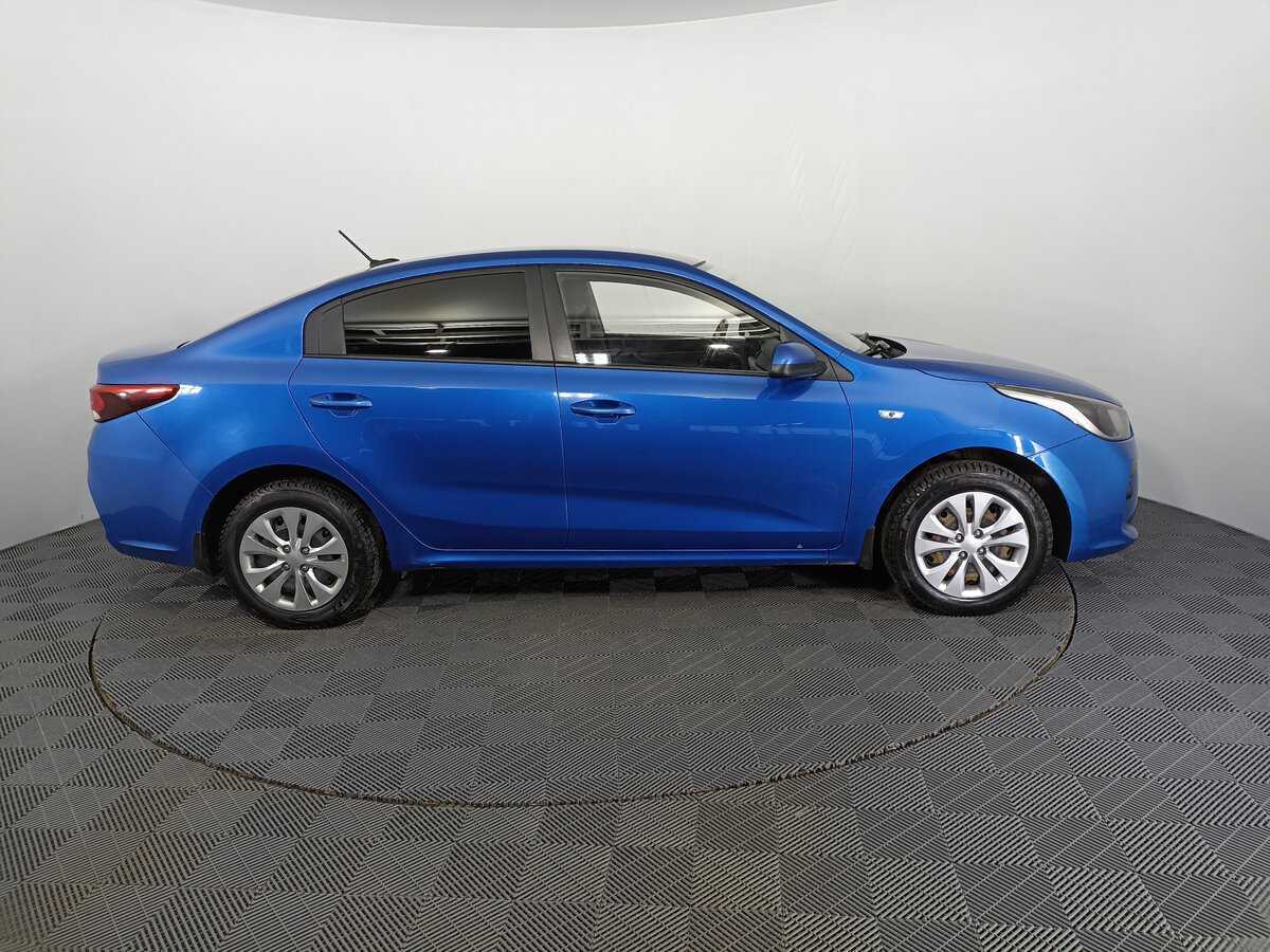 Kia Rio с пробегом — 2017 год. Фото: #3