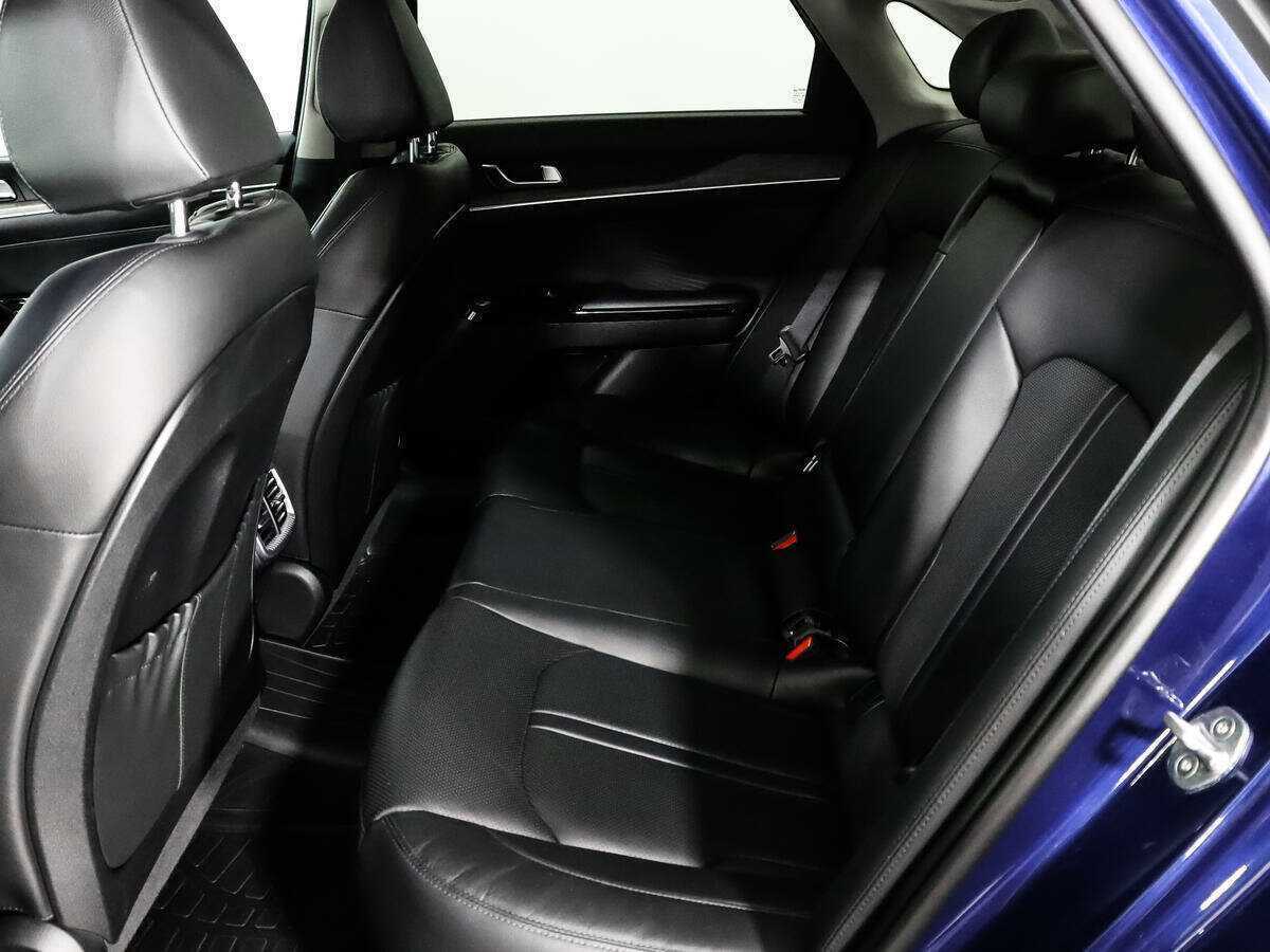 Kia K5 с пробегом — 2020 год. Фото: #9