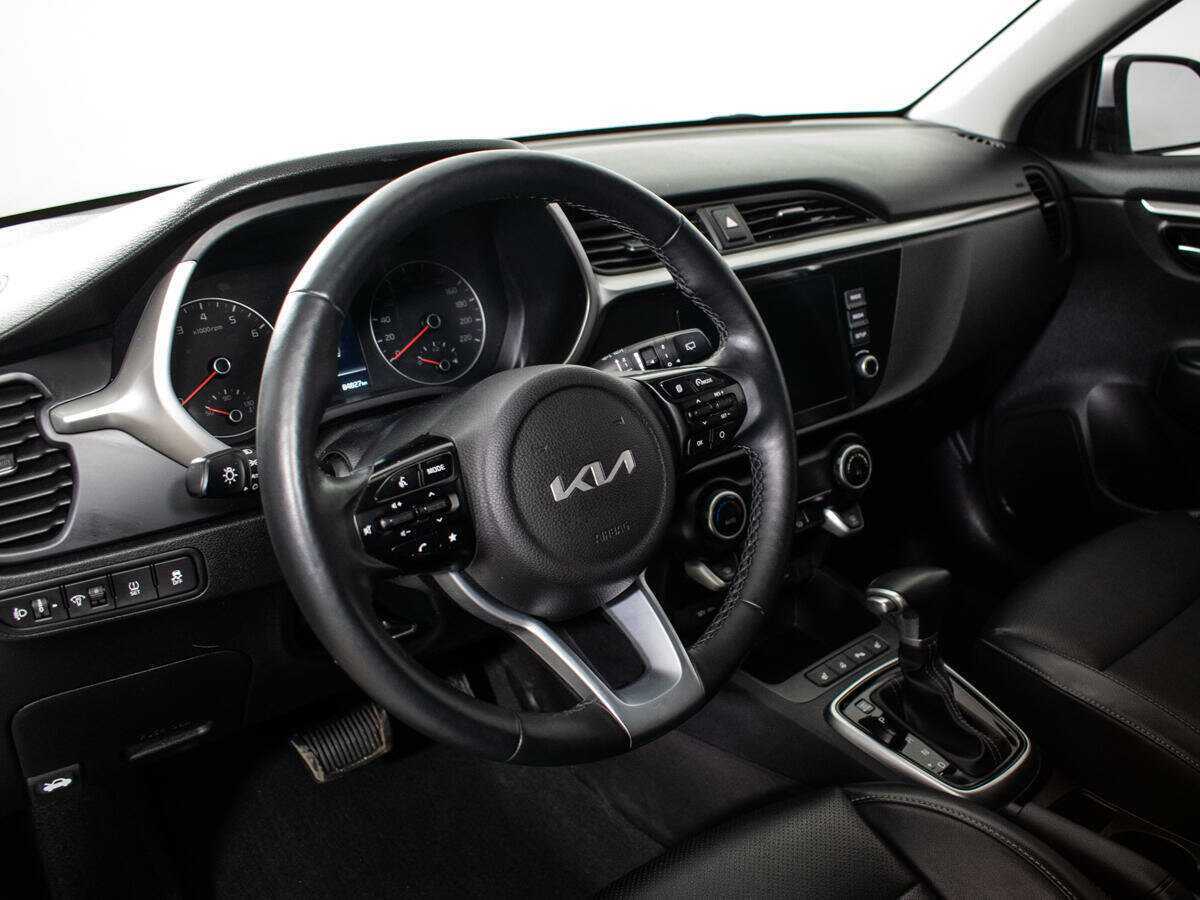 Kia Rio с пробегом — 2021 год. Фото: #8