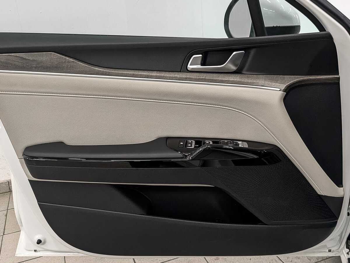 Kia K5 с пробегом — 2022 год. Фото: #17