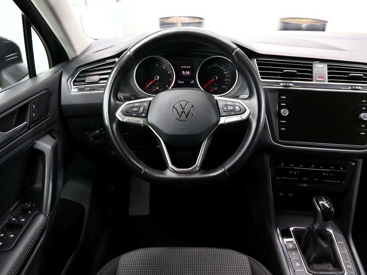 Volkswagen Tiguan с пробегом — 2021 год. Фото: #12