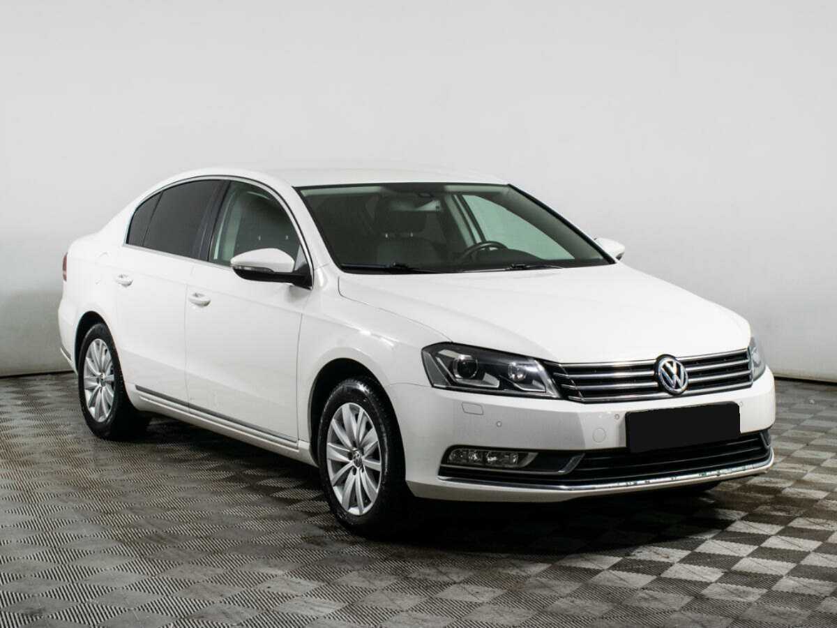 Volkswagen Passat с пробегом — 2014 год. Фото: #1