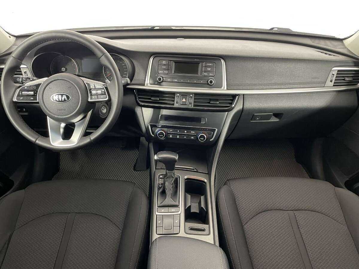 Kia Optima с пробегом — 2018 год. Фото: #4