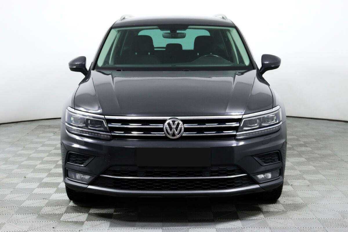 Volkswagen Tiguan с пробегом — 2018 год. Фото: #1