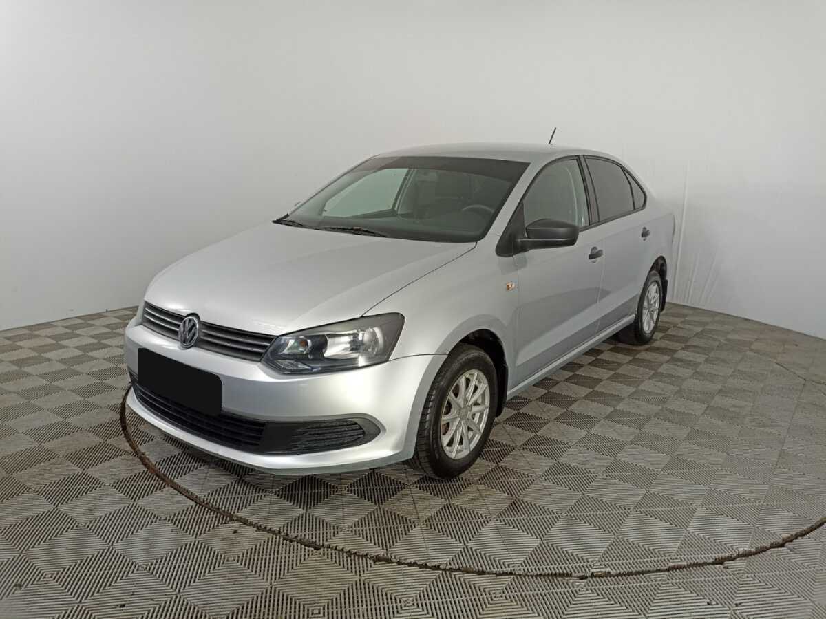 Volkswagen Polo с пробегом — 2014 год. Фото: #0