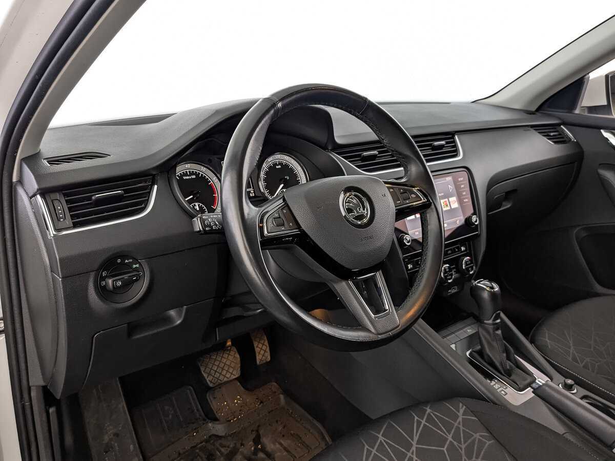 Skoda Octavia с пробегом — 2020 год. Фото: #14
