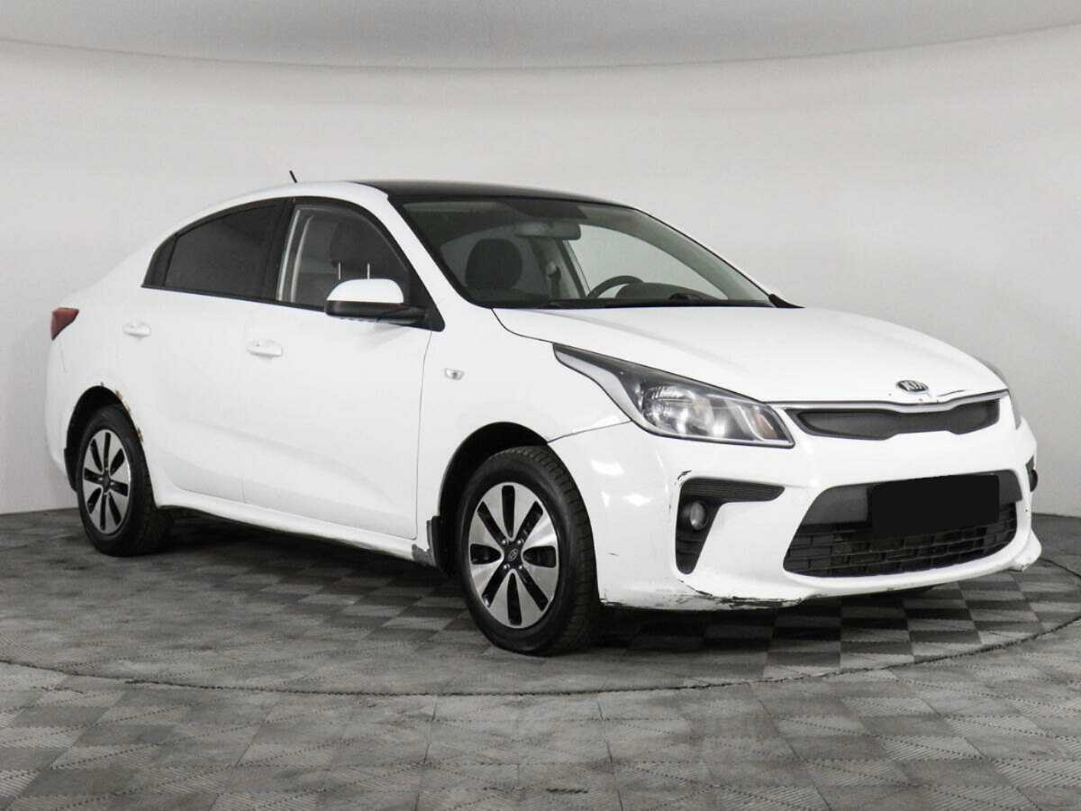 Kia Rio с пробегом — 2017 год. Фото: #1