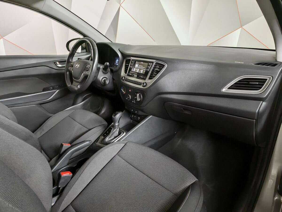 Hyundai Solaris с пробегом — 2019 год. Фото: #6
