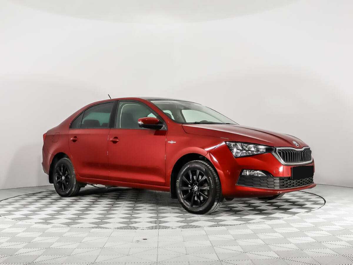 Skoda Rapid с пробегом — 2020 год. Фото: #2