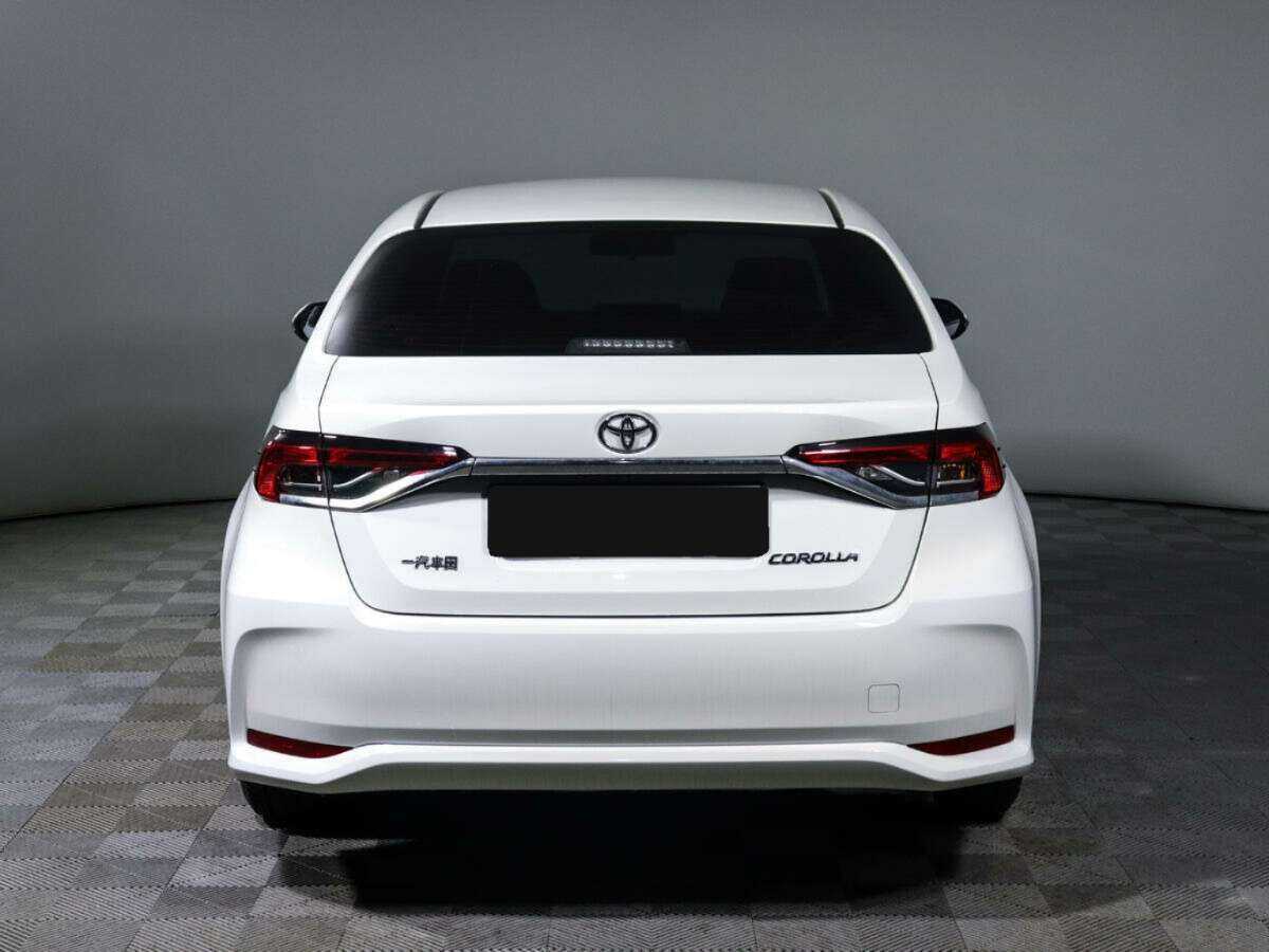 Toyota Corolla с пробегом — 2022 год. Фото: #5