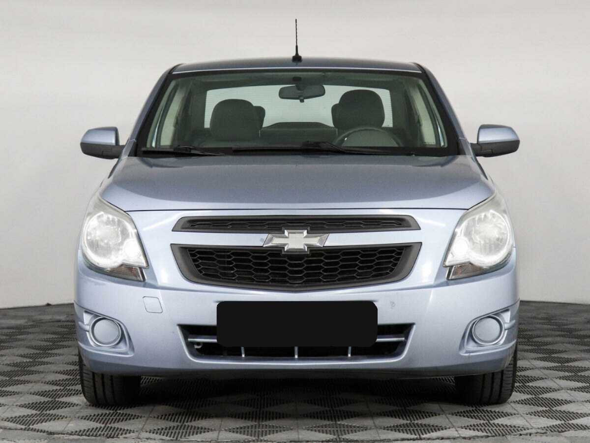 Chevrolet Cobalt с пробегом — 2013 год. Фото: #1