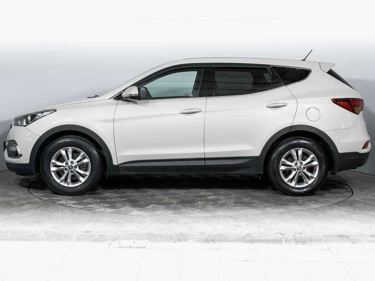 Hyundai Santa Fe с пробегом — 2016 год. Фото: #7
