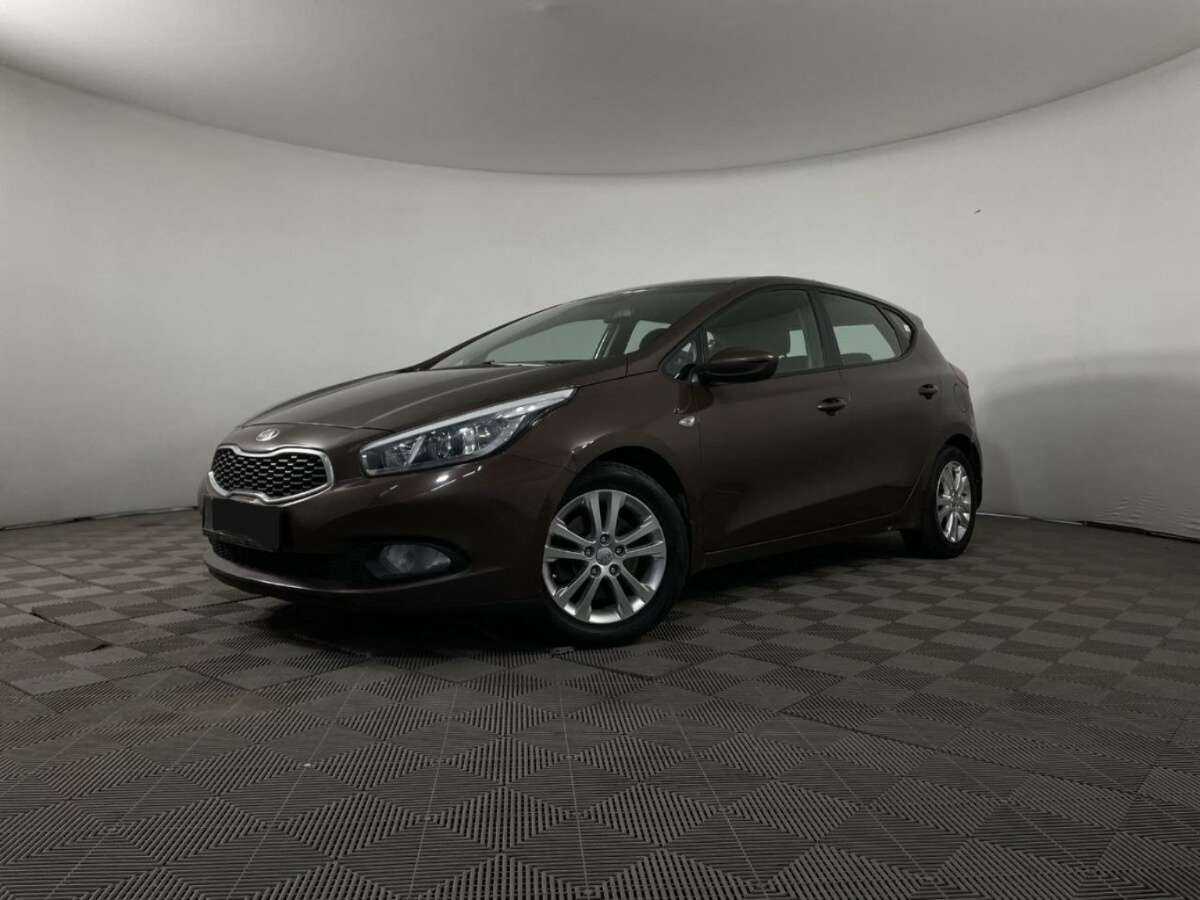 Kia Ceed с пробегом — 2013 год. Посмотреть фото