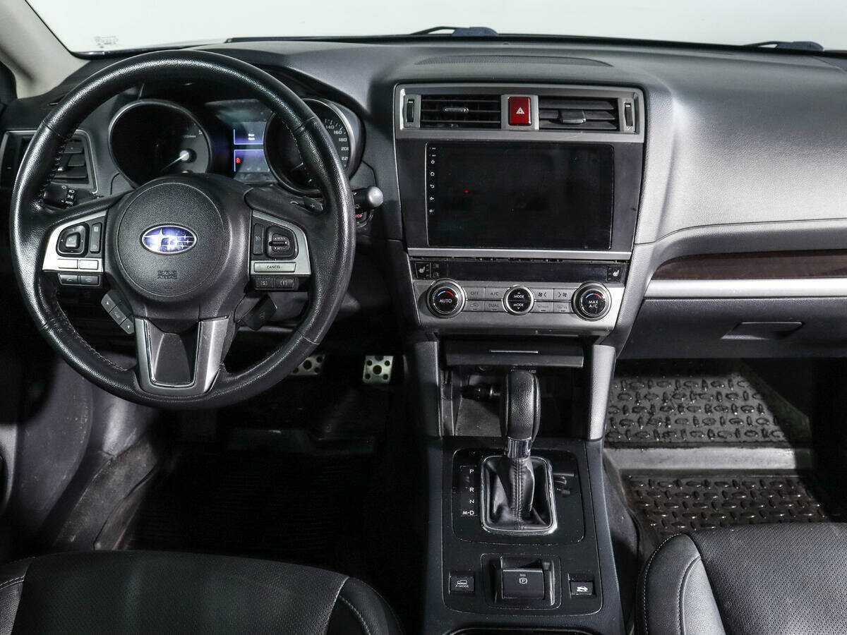Subaru Outback с пробегом — 2017 год. Фото: #10