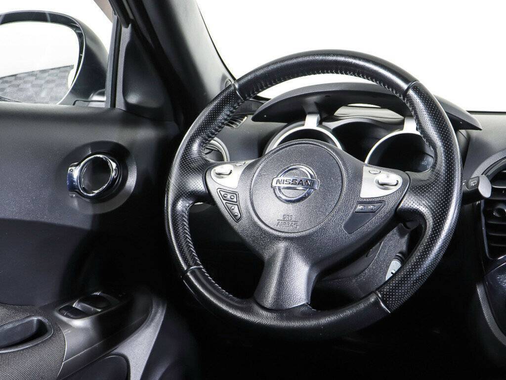 Nissan Juke с пробегом — 2012 год. Фото: #15
