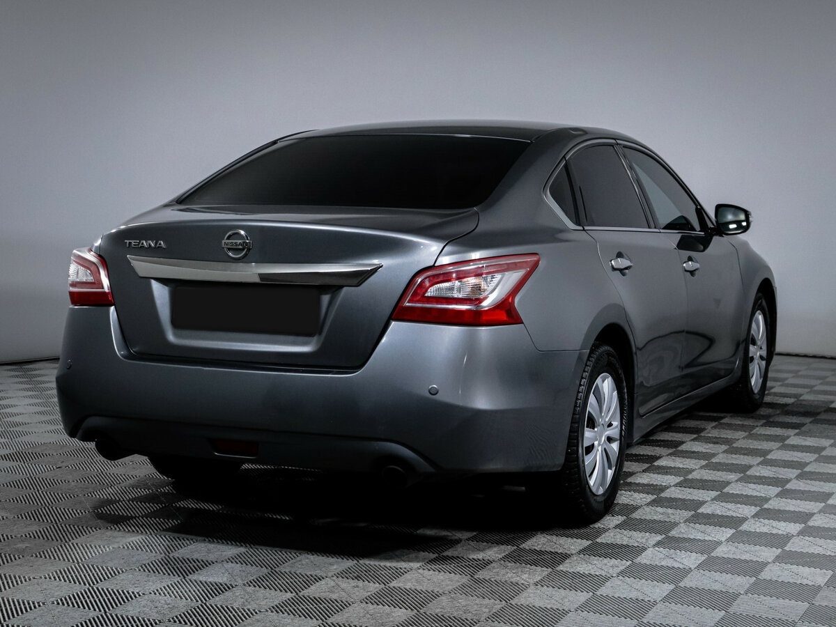 Nissan Teana с пробегом — 2014 год. Фото: #4