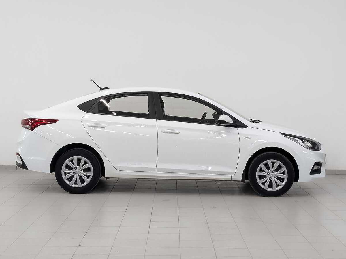 Hyundai Solaris с пробегом — 2019 год. Фото: #3